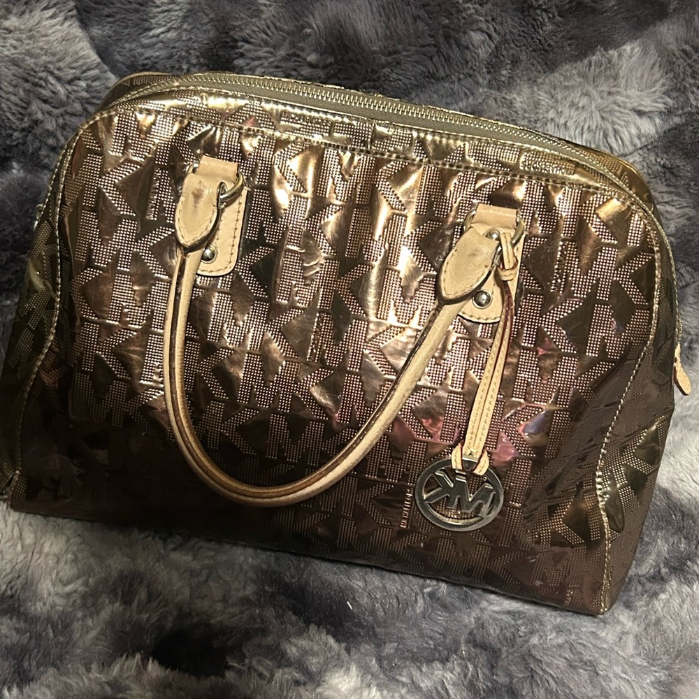 MICHAEL KORS Mason Large Logo Embossed Metallic Gold Leather Satchel#MichaelKors